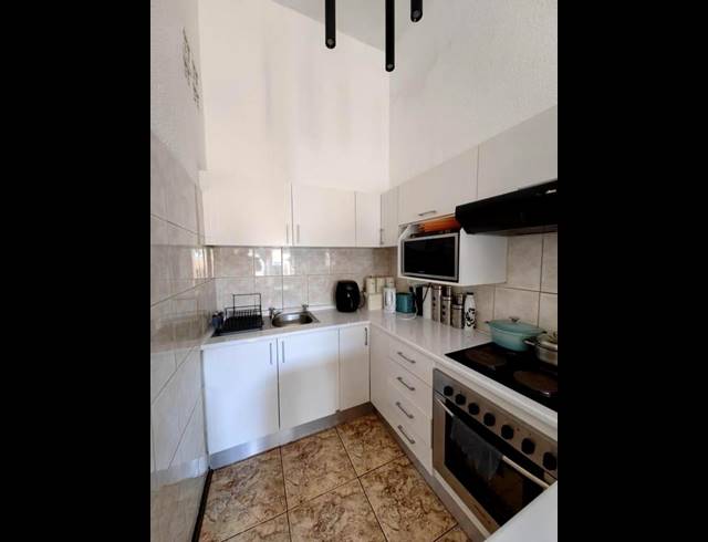 3 BEDROOM TOWNHOUSE FOR SALE IN FLORIDA